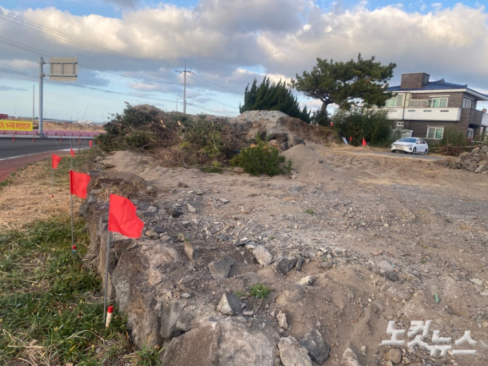 상가 건축공사가 진행 중인 이호해안사구 일대. 제주자연의벗 제공