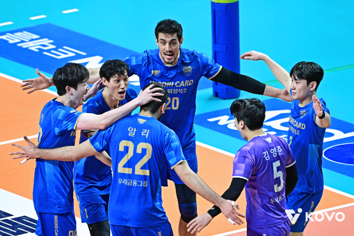 우리카드 2연승. 한국배구연맹