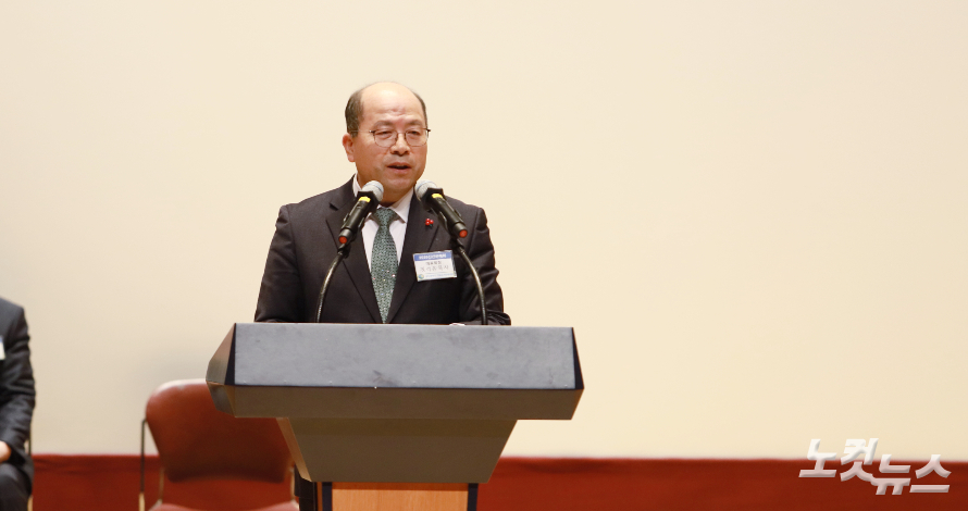 광교협 대표회장 정석윤 목사가 신년사를 하고 있다. 한세민 기자