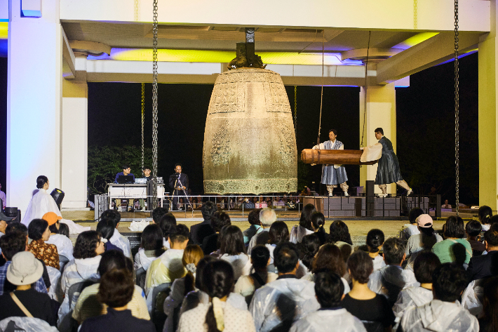 성덕대왕신종 타음조사 일반공개회. 경주박물관 제공