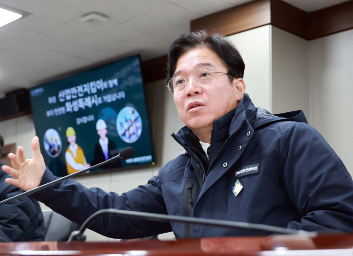 김영훈 고용노동부 장관. 고용노동부 제공