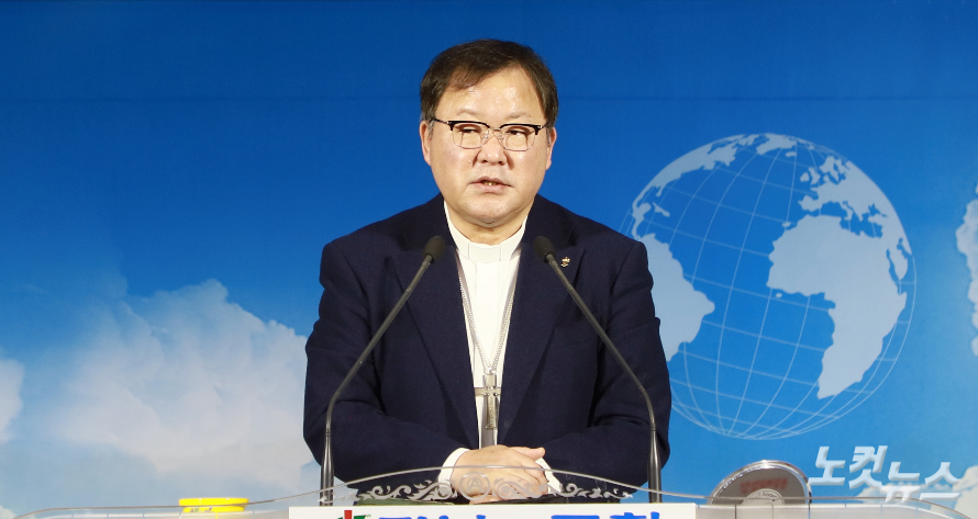 총회장 정훈 목사가 설교하고 있다. 한세민 기자