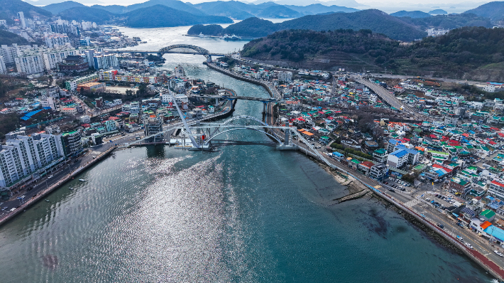 통영항. 통영시청 제공 