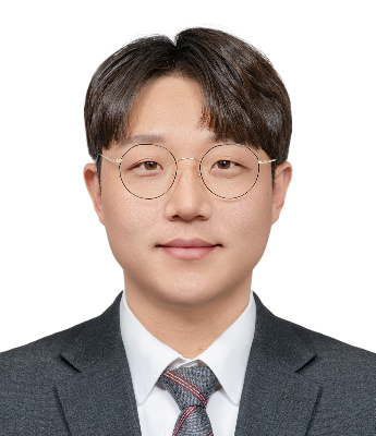 정희성 도의원. 경남도의회 제공 