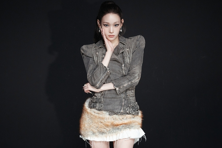 올데이 프로젝트 애니. 더블랙레이블 제공