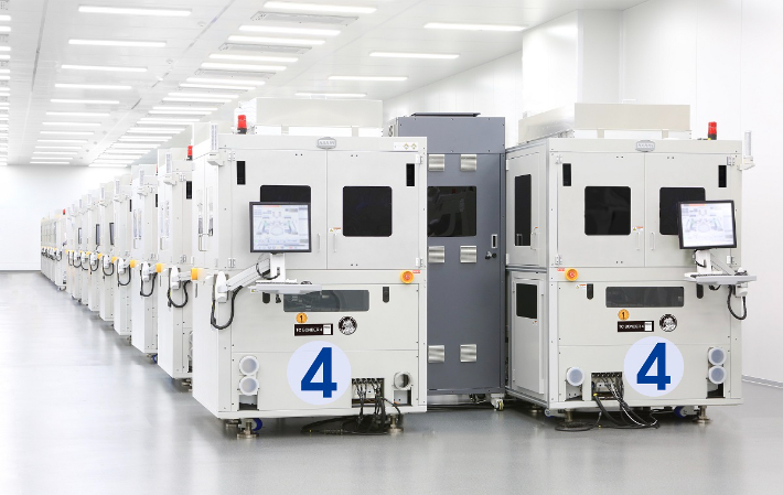 사진은 한미반도체 HBM4용 'TC 본더 4'. 한미반도체 제공