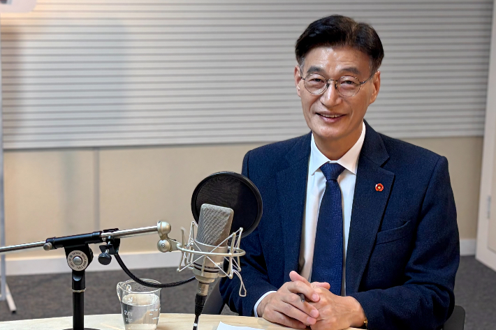 문대림 의원 "제주 복합 위기 판 바꿔야…도지사 출마 고민"