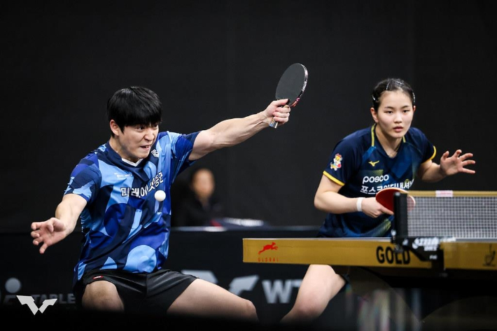 WTT 스타 컨텐더 도하 혼합복식에 나선 박강현(왼쪽)과 김나영. WTT 인스타그램 캡처