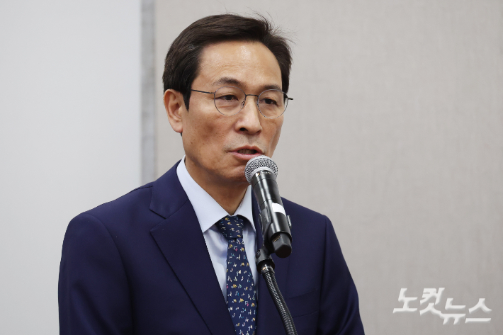 우상호 대통령실 정무수석비서관. 윤창원 기자