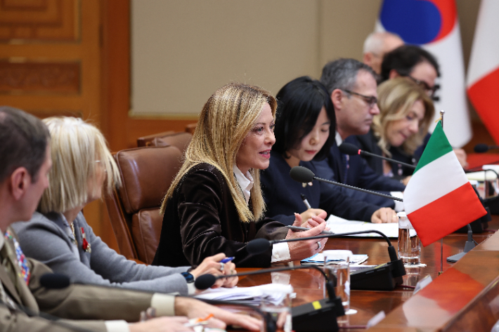 조르자 멜로니 이탈리아 총리가 19일 청와대에서 열린 이재명 대통령과의 확대회담에서 발언하고 있다. 연합뉴스