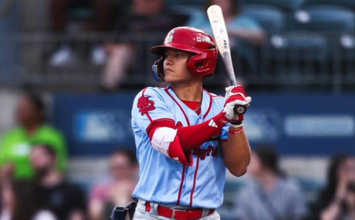 웨더홀트 SNS 캡처