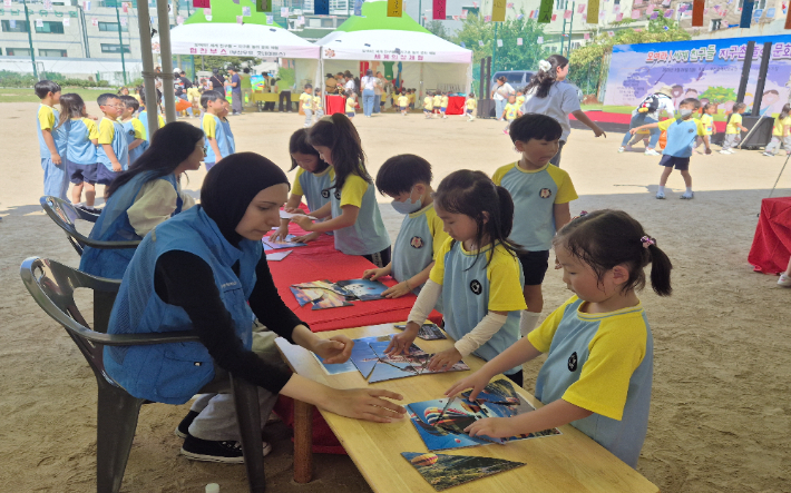 아시아공동체학교 활동 모습. 아시아공동체학교 홈페이지 캡처