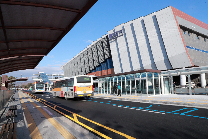2단계 교통체계 개선사업을 마친 태화강역 전경. 울산시 제공