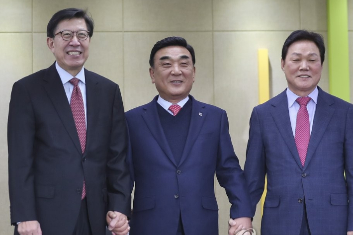 (왼쪽부터)박형준 부산시장, 김두겸 울산시장, 박완수 경남도지사. 부산시 제공