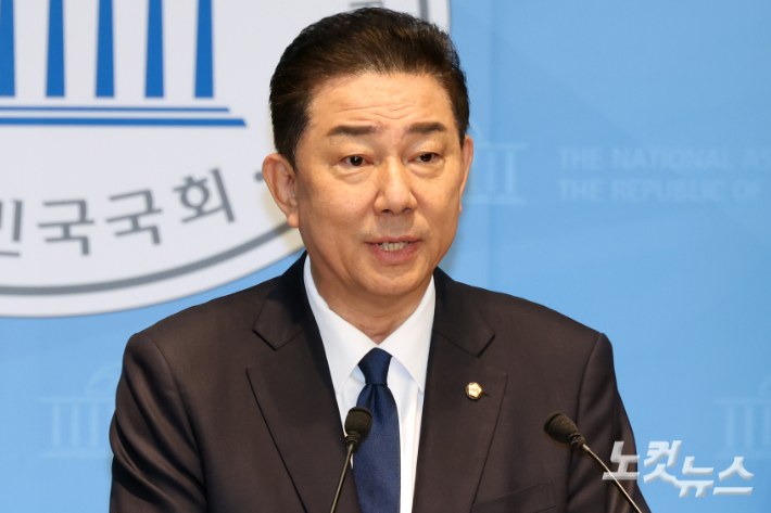 더불어민주당 김병기 전 원내대표. 윤창원 기자
