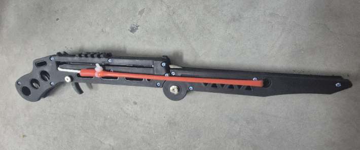 슬링건(개량형 새총). 관세청 제공