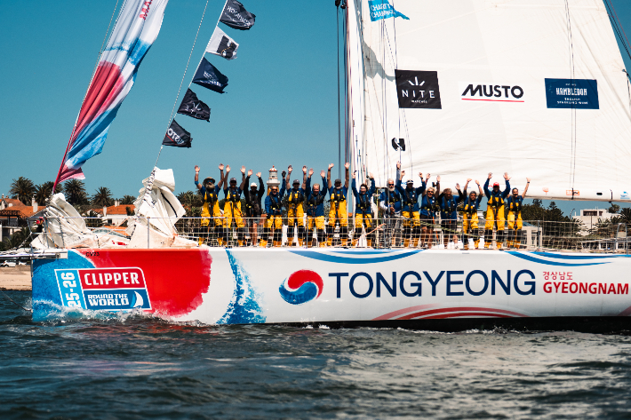 경남 통영호. 경남도청 제공 