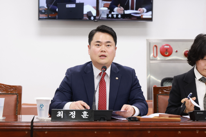 최정훈 창원시의원. 창원시의회 제공 