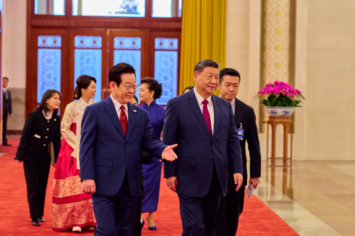 이재명 대통령(왼쪽)과 시진핑 중국 국가주석. 연합뉴스