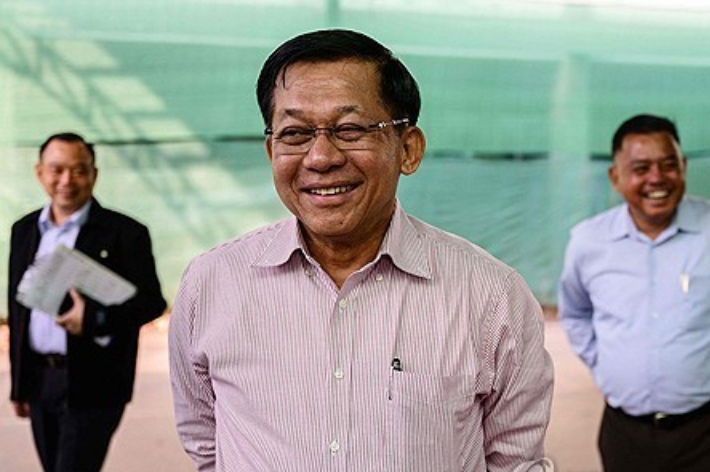 투표소 찾은 흘라잉 미얀마 최고사령관. 연합뉴스