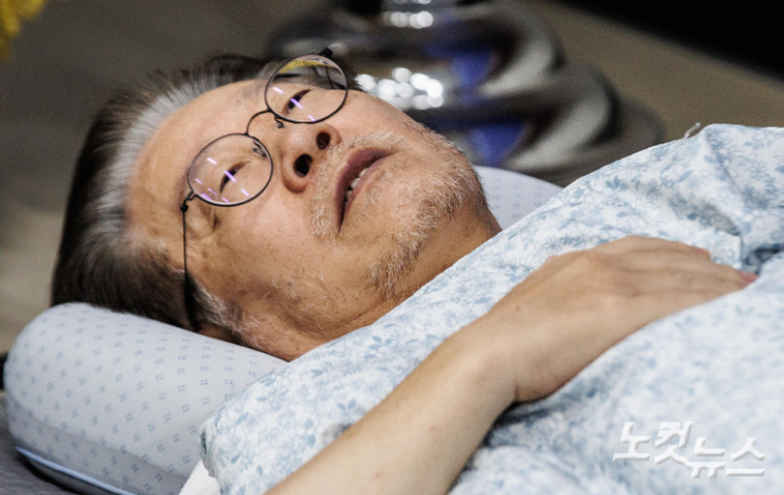 지난 2023년 9월 단식 투쟁 16일차 당시 더불어민주당 이재명 대표의 모습. 윤창원 기자