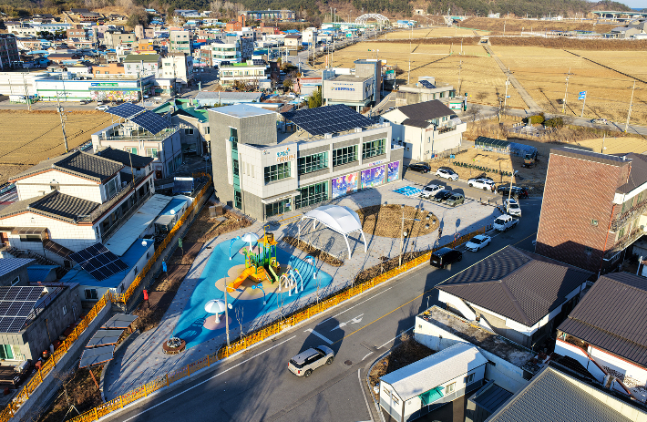 울진 평해 어울림센터. 울진군 제공