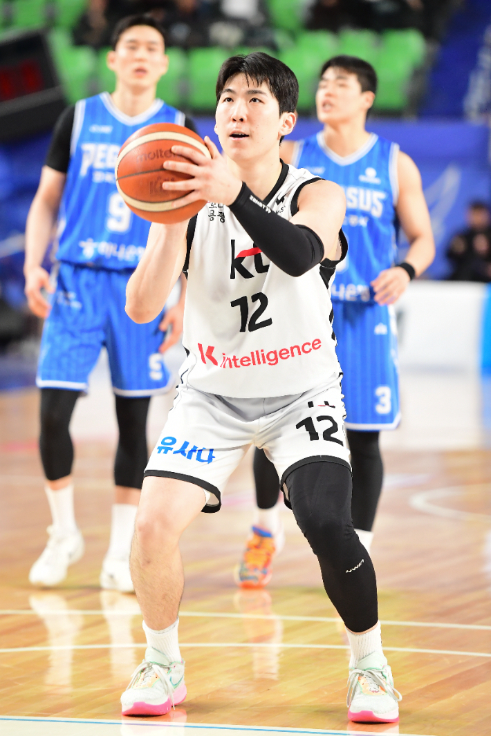 KT 문정현. KBL 제공