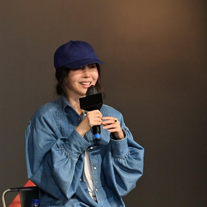 지난해 오케이레코즈라는 신생 기획사 설립을 알린 민희진 전 어도어 대표. 오케이레코즈 제공