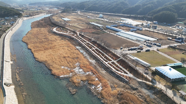 삼척 마천읍 수변공원 전경. 삼척시 제공