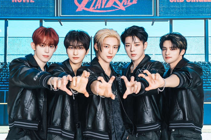 보이그룹 나우즈가 3월 4일 일본에 정식 데뷔한다. 큐브엔터테인먼트 제공