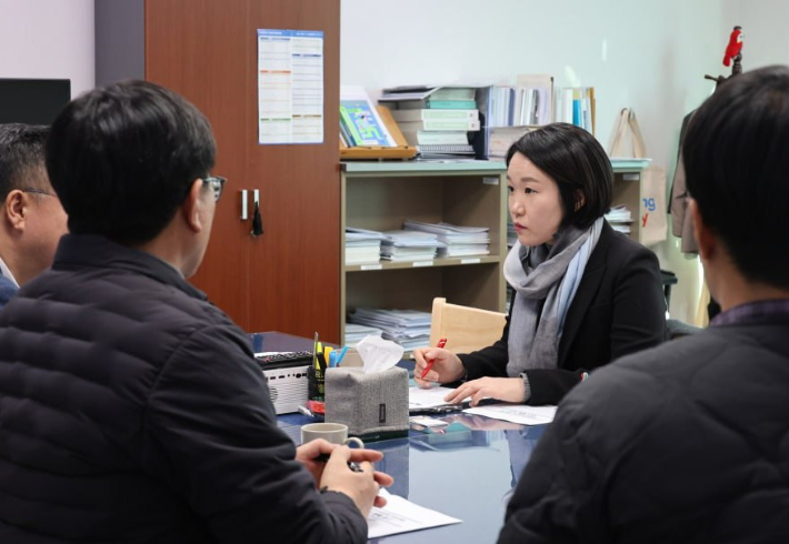 과천정보타운역 추진상황 점검 회의. 이소영 의원 블로그 캡처