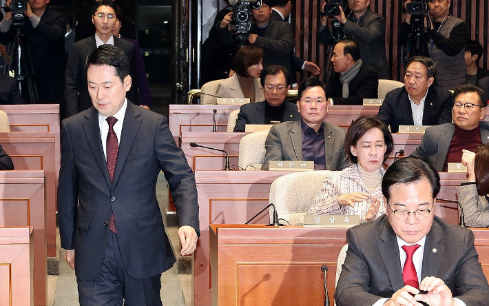 꼴사나운 국힘…정성국·조광한 싸워놓고 서로 '딴말'[영상]