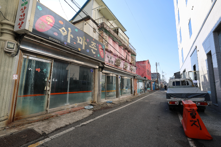 광주송정역 건너편 폐유흥가 밀집지역의 모습. 광주 광산구 제공