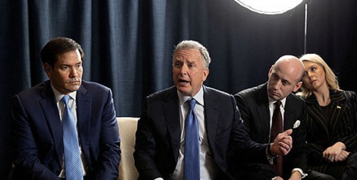 스티브 윗코프 미국 대통령 특사(가운데). 연합뉴스