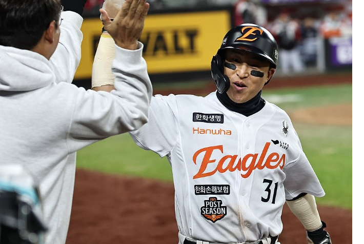 한화와 1년 1억 원에 계약한 손아섭. 연합뉴스 