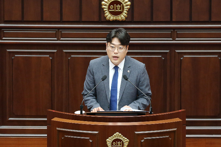 부울경 행정통합 관련 부산시의회 5분 자유발언에 나선 더불어민주당 반선호 부산시의원. 부산시의회 제공