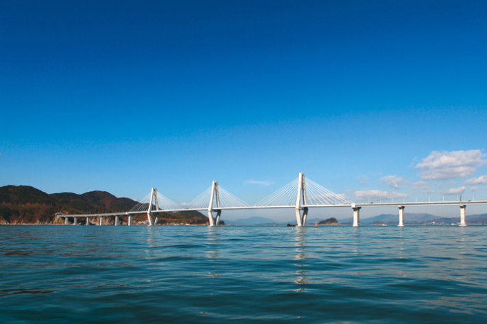거가대교. 경남도청 제공 