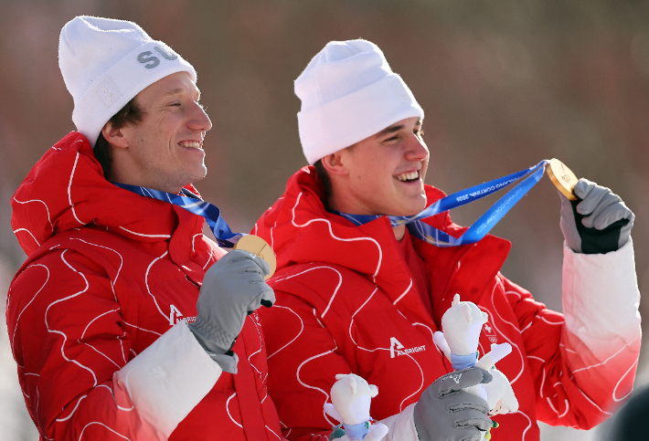 알파인 스키 팀 콤바인 금메달을 딴 스위스. 연합뉴스