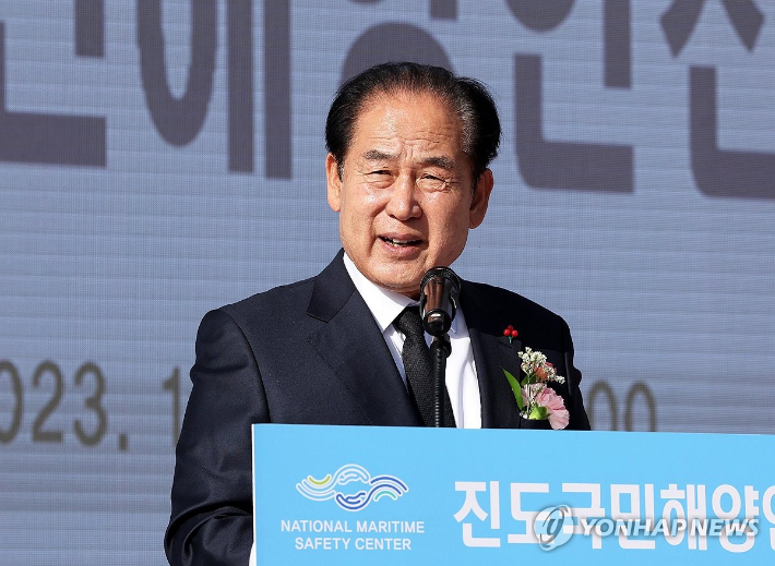 [기자 수첩] 한 방에 '훅'…6·3 지선 D-100일 막말 주의보.