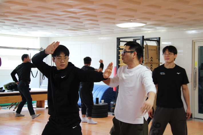 전문 투로 실습 중 국가대표 박찬대 감독이 지도하는 모습. 협회 