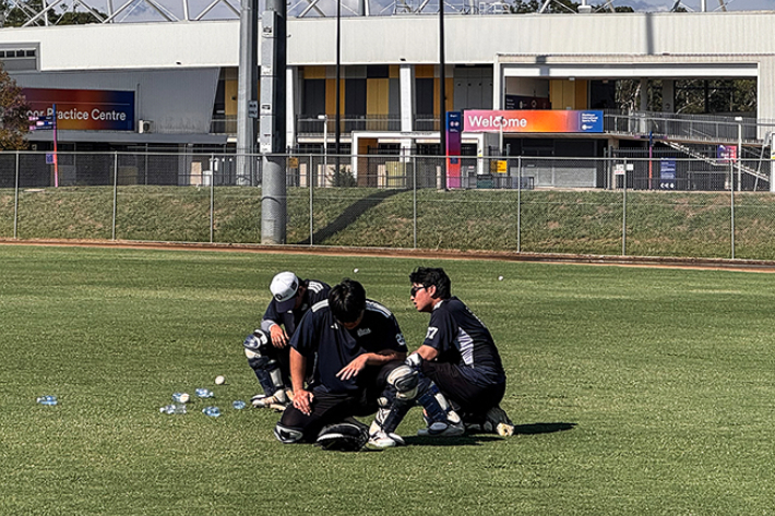 훈련 후 지친 두산 포수 3인방. 구단 제공