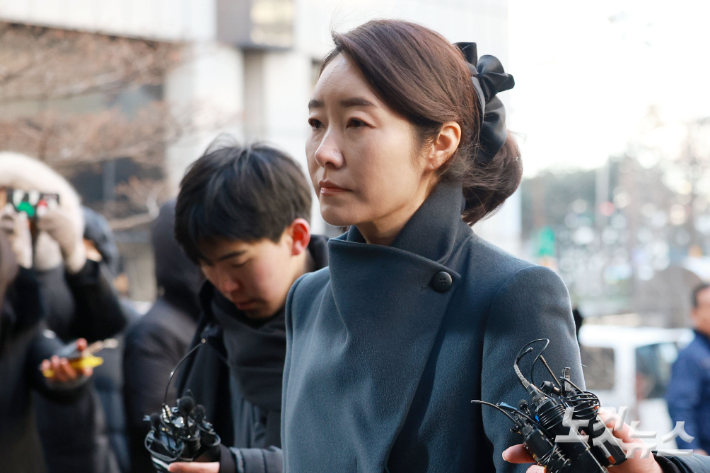 2022년 지방선거를 앞두고 공천헌금 1억 원을 수수한 혐의를 받는 강선우 무소속 의원. 류영주 기자