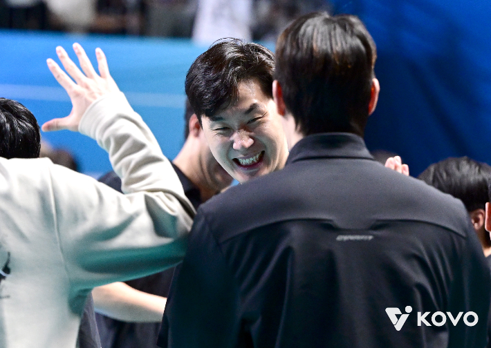 박철우 우리카드 감독 대행. 한국배구연맹