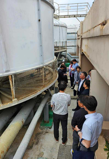 롯데백화점 마산점 부지 활용 방안 도출 TF팀 현장 방문. 창원시 제공