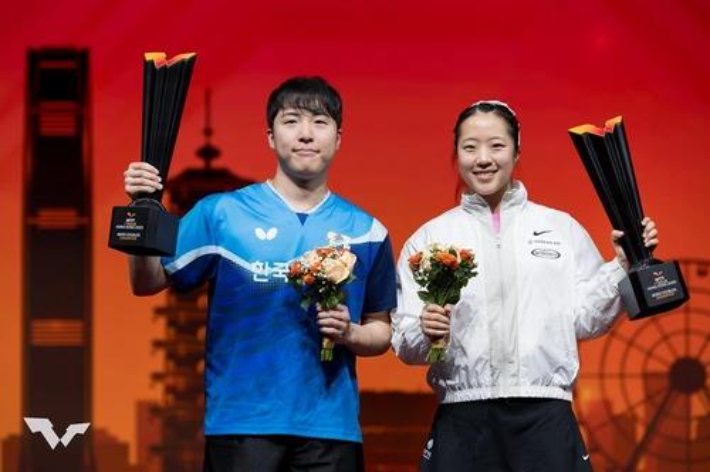 탁구 혼합 복식 세계 랭킹 1위에 오른 임종훈(왼쪽)-신유빈. WTT 인스타그램 캡처 