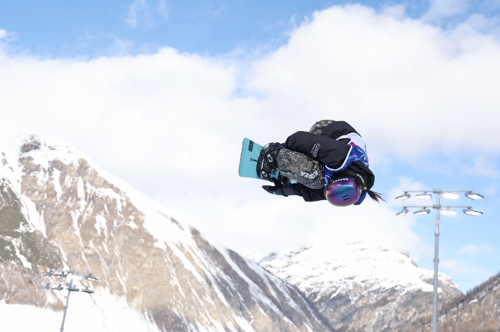 리비뇨 하늘 날아오른 최가온. 연합뉴스