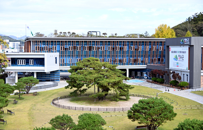 장수군청 전경. 장수군 제공