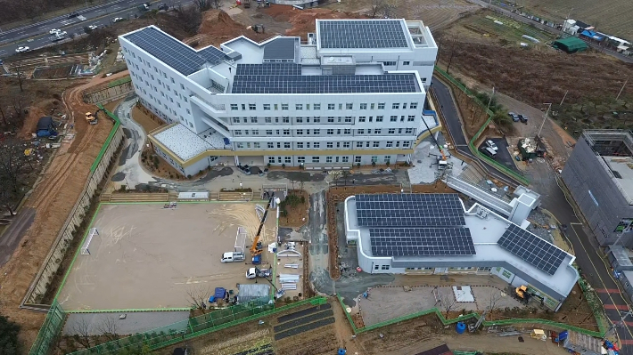 광주에서 7년 만에 개설된 광주 북구 용두동의 참미르 초등학교 전경. 광주시교육청 제공