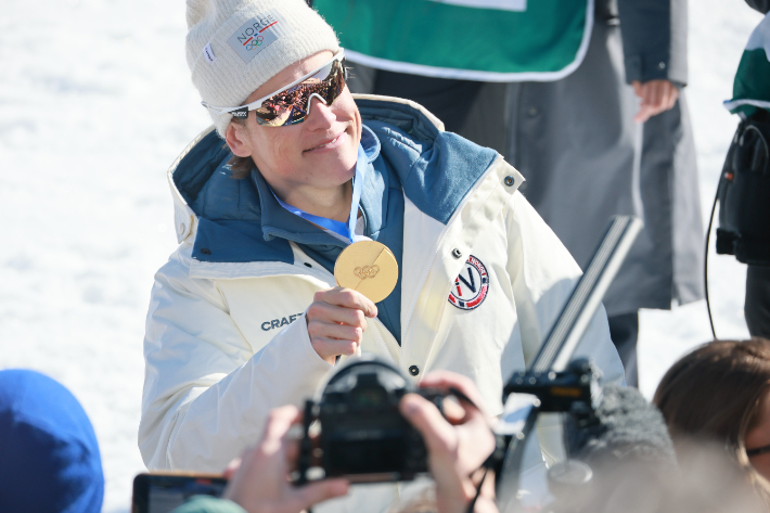 크로스컨트리 스키 종목에서 4관왕에 오르며 역대 최다 금메달 기록을 세운 요한네스 클레보. 연합뉴스