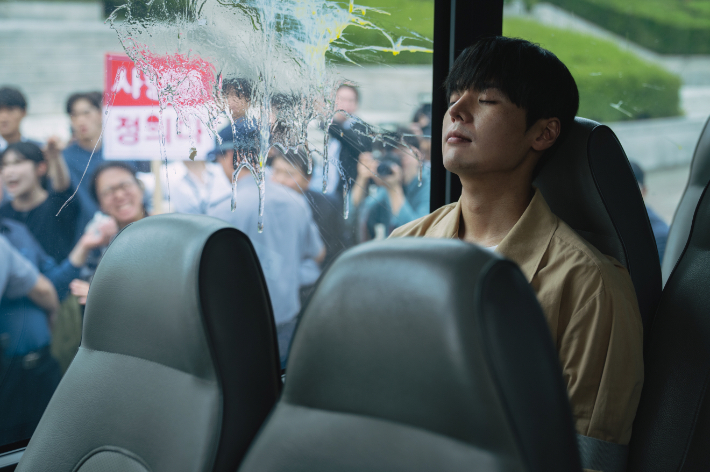 시리즈 '블러디 플라워'. 월트디즈니 컴퍼니 코리아 제공